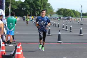 BIB: 0774
                            <button type="button" onclick="openModal(5247157)" class="btn btn-primary btn-sm float-right btn-popup" data-toggle="modal" data-target=".modal-high-quality">
                        <i class="fas fa-shopping-cart"></i> Add to Cart
                    </button>
                                            <button type="button" onclick="isThisMe(5247157, true)" class="btn btn-success btn-sm float-right btn-popup btn-isme hidden" data-toggle="tooltip" data-placement="bottom" title="นี่คือรูปของคุณใช่ไหม คลิกที่นี่เพื่อเอาเข้าอัลบั้ม">
                        <i class="fas fa-plus"></i> Add to album
                    </button>
                    <button type="button" onclick="isThisMe(5247157, false)" class="btn btn-warning btn-sm float-right btn-popup btn-isnotme hidden">
                        <i class="fas fa-ban"></i> Remove from album
                    </button>